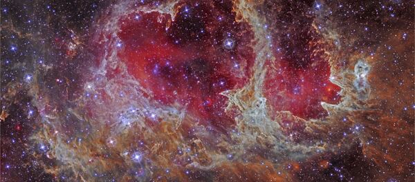 Туманности Душа и Сердце - Sputnik 日本