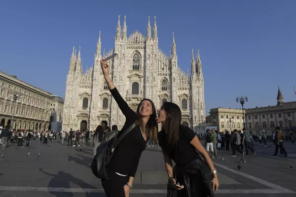 イタリアのミラノにあるドゥオーモ イタリアのミラノにあるドゥオーモ - Sputnik 日本