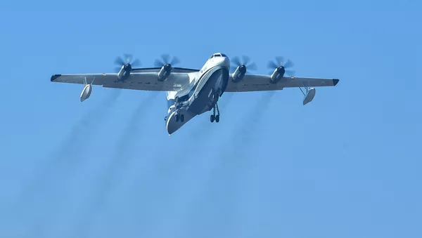 中国で開発された世界最大の水陸両用機、水上試験を行う - Sputnik 日本