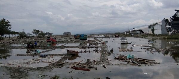 Las consecuncias del terremoto y tsunami en Indonesia - Sputnik 日本