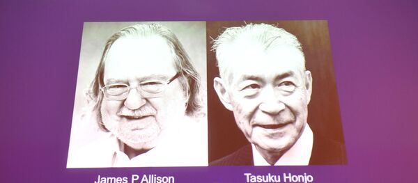 Объявление лауреатов Нобелевской премии 2018 года по физиологии и медицине в Стокгольме Объявление лауреатов Нобелевской премии 2018 года по физиологии и медицине в Стокгольме - Sputnik 日本