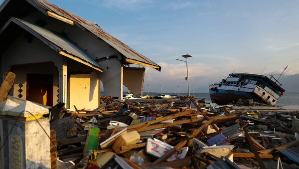Consecuencias del tsunami en Indonesia - Sputnik 日本
