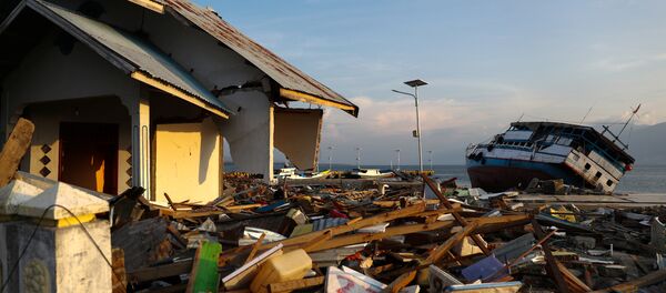 Consecuencias del tsunami en Indonesia - Sputnik 日本