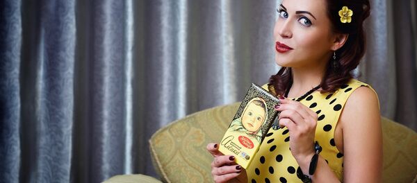 Una chica con chocolate ruso ´Alionka´ Una chica con chocolate ruso ´Alionka´ - Sputnik 日本