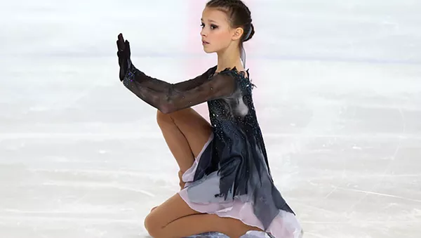 ２２日、フィギュアスケート・ロシア選手権が閉幕した。優勝はアンナ・シェルバコワ（１４）。