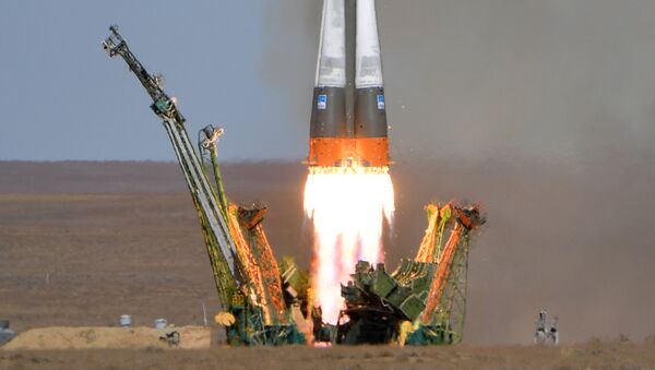 打ち上げに失敗した宇宙船「ソユーズMS-10」の乗組員、カプセルから脱出　状態は良好 - Sputnik 日本