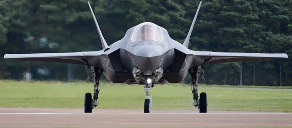 Ｆ３５戦闘機 - Sputnik 日本
