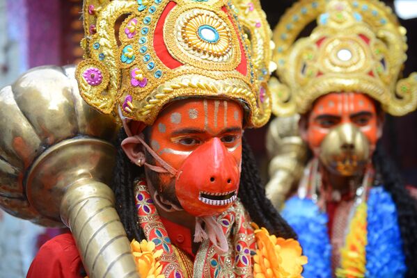 ヒンドゥー教の祭り「ナヴラートリ」の参加者たち、インド - Sputnik 日本