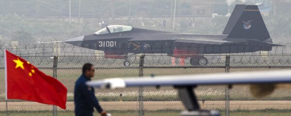 米ステルス戦闘機F-35とよく似ていると言われる中国のJ-31戦闘機、その用途は? 米ステルス戦闘機F-35とよく似ていると言われる中国のJ-31戦闘機、その用途は? - Sputnik 日本