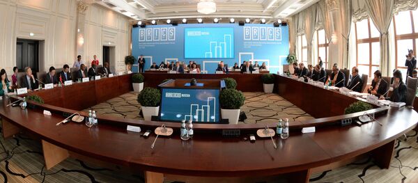 BRICS諸国、共同の「貯金箱」を創る - Sputnik 日本