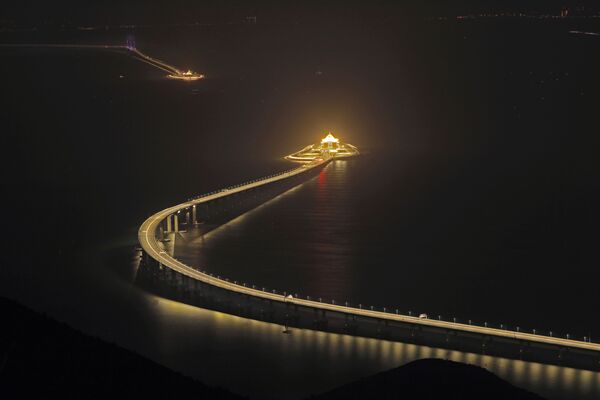 香港とマカオ、珠海市を結ぶ港珠澳大橋 - Sputnik 日本