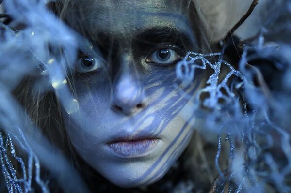 コスチュームを着ている女性 コスチュームを着ている女性 - Sputnik 日本