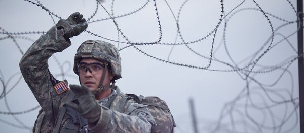 アメリカ兵
 - Sputnik 日本