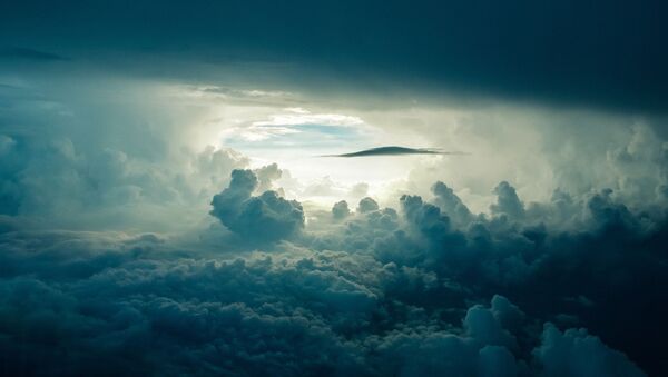 Вид на облако в виде НЛО - Sputnik 日本