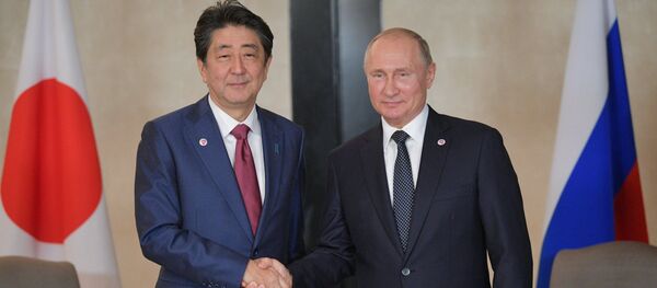 ロシアのプーチン大統領と日本の安倍首相 - Sputnik 日本