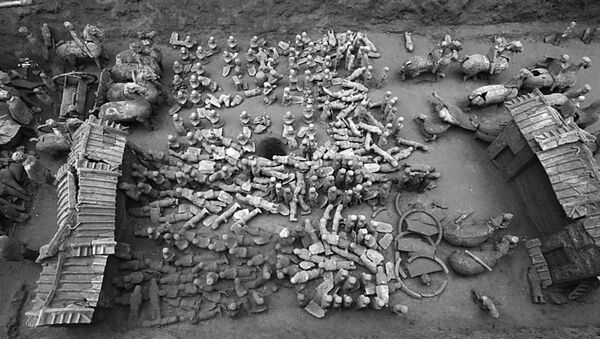 Миниатюрная версия Терракотовой армии  возрастом около 2100 лет, найденная китайскими археологами - Sputnik 日本