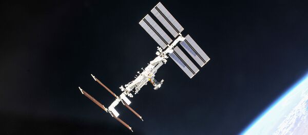 ISS ISS - Sputnik 日本