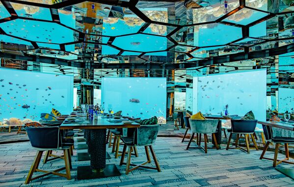 モルディブにある水中レストラン「Anantara Kihavah」 - Sputnik 日本