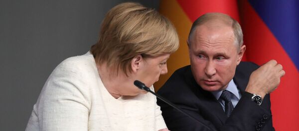 プーチン大統領　ドイツのメルケル首相 - Sputnik 日本