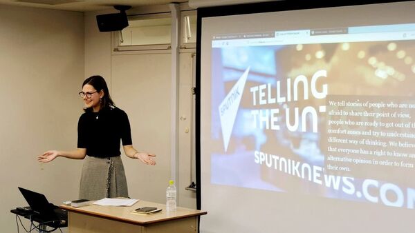 「スプートニク」の記者が、東京で大学生を前にロシアのマスコミの仕事について講義 - Sputnik 日本