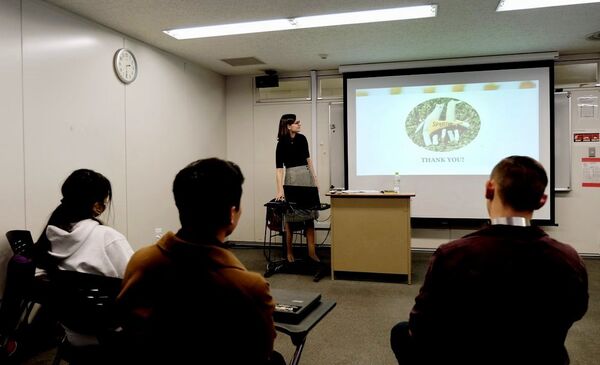 「スプートニク」の記者が、東京で大学生を前にロシアのマスコミの仕事について講義 「スプートニク」の記者が、東京で大学生を前にロシアのマスコミの仕事について講義 - Sputnik 日本