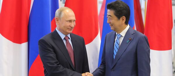 プーチン大統領と安倍首相 - Sputnik 日本
