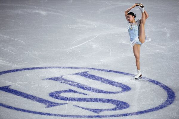 フィギュアスケートグランプリ（ＧＰ）シリーズ・ファイナルのショートプログラムで演技を披露する、女子シングルの紀平梨花選手 - Sputnik 日本