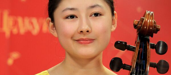 鳥羽咲音さん - Sputnik 日本