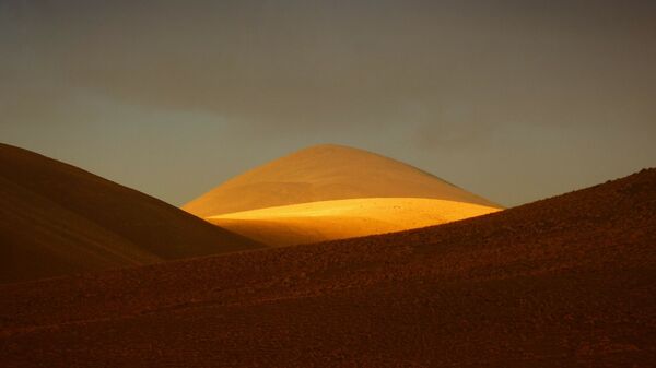 アンデス山脈の砂漠の風景 - Sputnik 日本