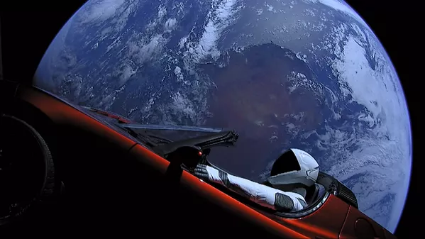 米宇宙企業スペースＸが宇宙に打上げた、宇宙船を着たマネケンが運転席に乗ったオープンカー「テスラ・ロードスター」 - Sputnik 日本