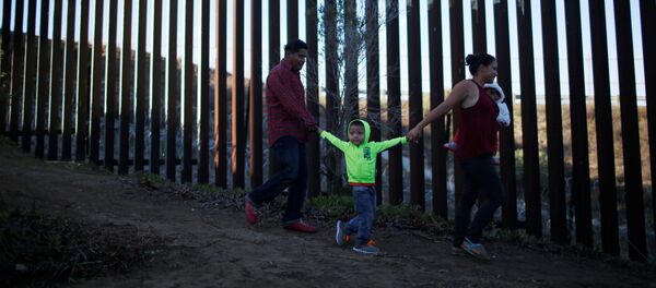 メキシコ国境(アーカイブ写真) メキシコ国境(アーカイブ写真) - Sputnik 日本