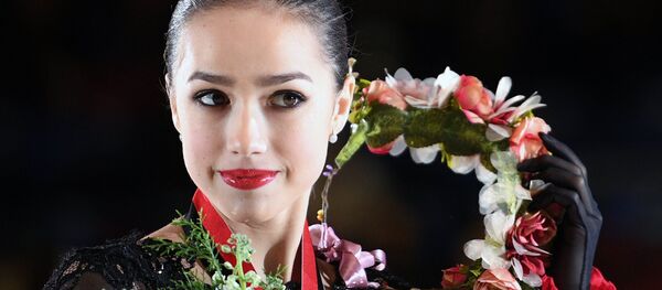 ロシアの女子フィギュアスケートのアリーナ・ザギトワ - Sputnik 日本