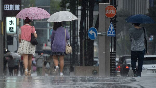 日本の洪水で３５００人超が連絡から孤立、２１人死亡 - Sputnik 日本