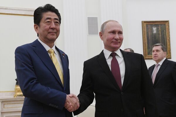 ポスト安倍、誰がなっても日露関係の優先順位は下がる:ロシア政治研究者に聞く ポスト安倍、誰がなっても日露関係の優先順位は下がる:ロシア政治研究者に聞く - Sputnik 日本