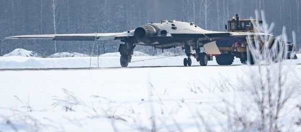 ロシアの無人攻撃機「Ｓ７０（オホートニク＝狩人）」 - Sputnik 日本