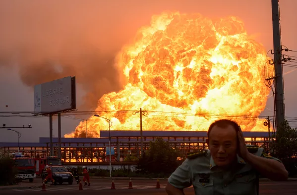 中国の石油化学工場で爆発 中国の石油化学工場で爆発 - Sputnik 日本