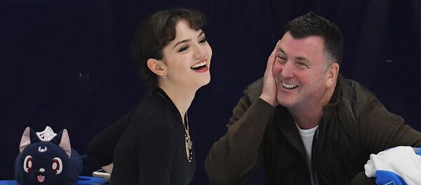 フィギュアのオーサー監督とメドベージェワ - Sputnik 日本