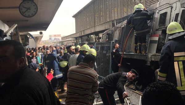 カイロの鉄道駅で列車火災　少なくとも28人が死亡 - Sputnik 日本