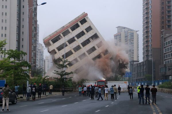 中国・海口市で建物の取り壊し - Sputnik 日本
