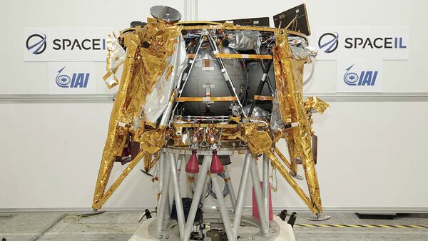 イスラエル月面探査機、不具合直して月への接近を再開 - Sputnik 日本