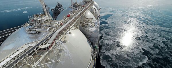 Liquefied natural gas tanker Grand Aniva at first LNG plant in Russia Liquefied natural gas tanker Grand Aniva at first LNG plant in Russia - Sputnik 日本