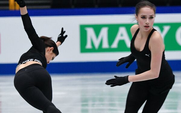 エフゲニア・メドベージェワ選手とアリーナ・ザギトワ選手、世界フィギュアスケート選手権が行われているさいたまスーパーアリーナで練習中 - Sputnik 日本
