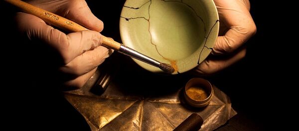 「日本人にも金継ぎを知らない人がいる」  ロシア唯一の金継ぎ職人が 「もののあはれ」やインスピレーション、日本訪問の夢を語った - Sputnik 日本