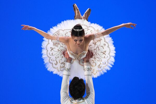演技中のバレエダンサー。モスクワ - Sputnik 日本