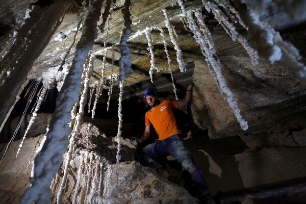 世界最長の岩塩洞窟。イスラエル - Sputnik 日本