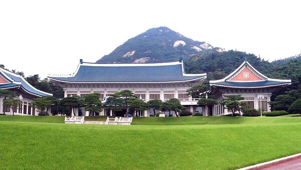 Официальная резиденция президента Южной Кореи Чхонвадэ - Sputnik 日本