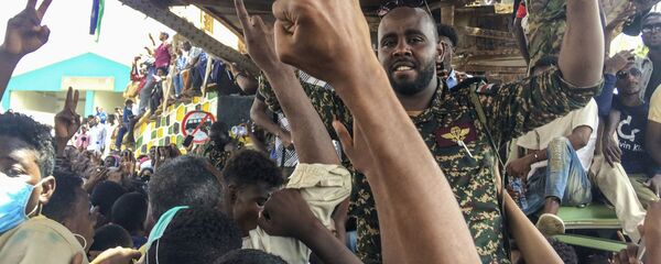 スーダンの国営テレビ・ラジオ放送会社の建物を軍人が占拠＝マスコミ - Sputnik 日本