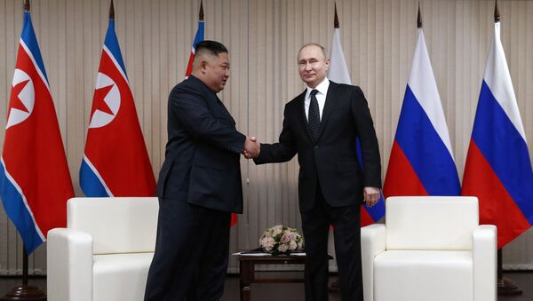 Президент РФ В. Путин встретился с лидером КНДР Ким Чен Ыном - Sputnik 日本