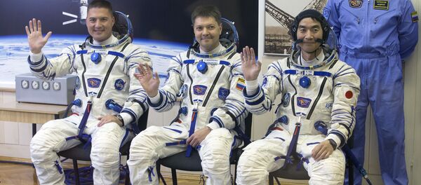 安倍首相、油井飛行士に成功祈る 安倍首相、油井飛行士に成功祈る - Sputnik 日本