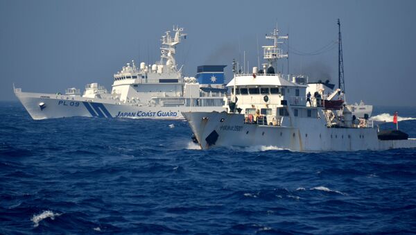 尖閣沖の接続水域で中国海警局船が航行 - Sputnik 日本